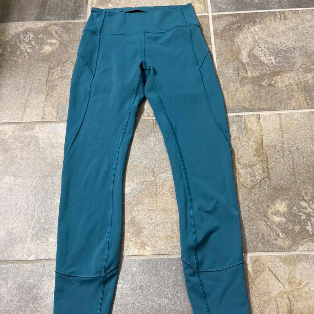 Lululemon In Movement 7/8 Tight Everlux 25" Blue Green Leggings Size 4